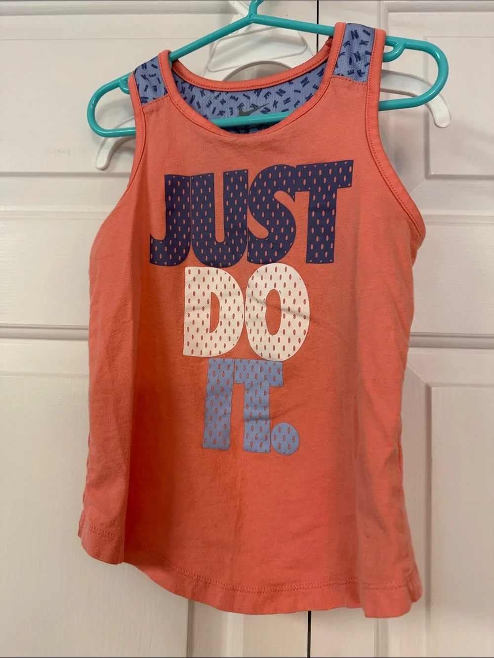 2 piece set- Nike Kids Coral Graphic Tank Top - Just Do It. - Picture 6 of 7